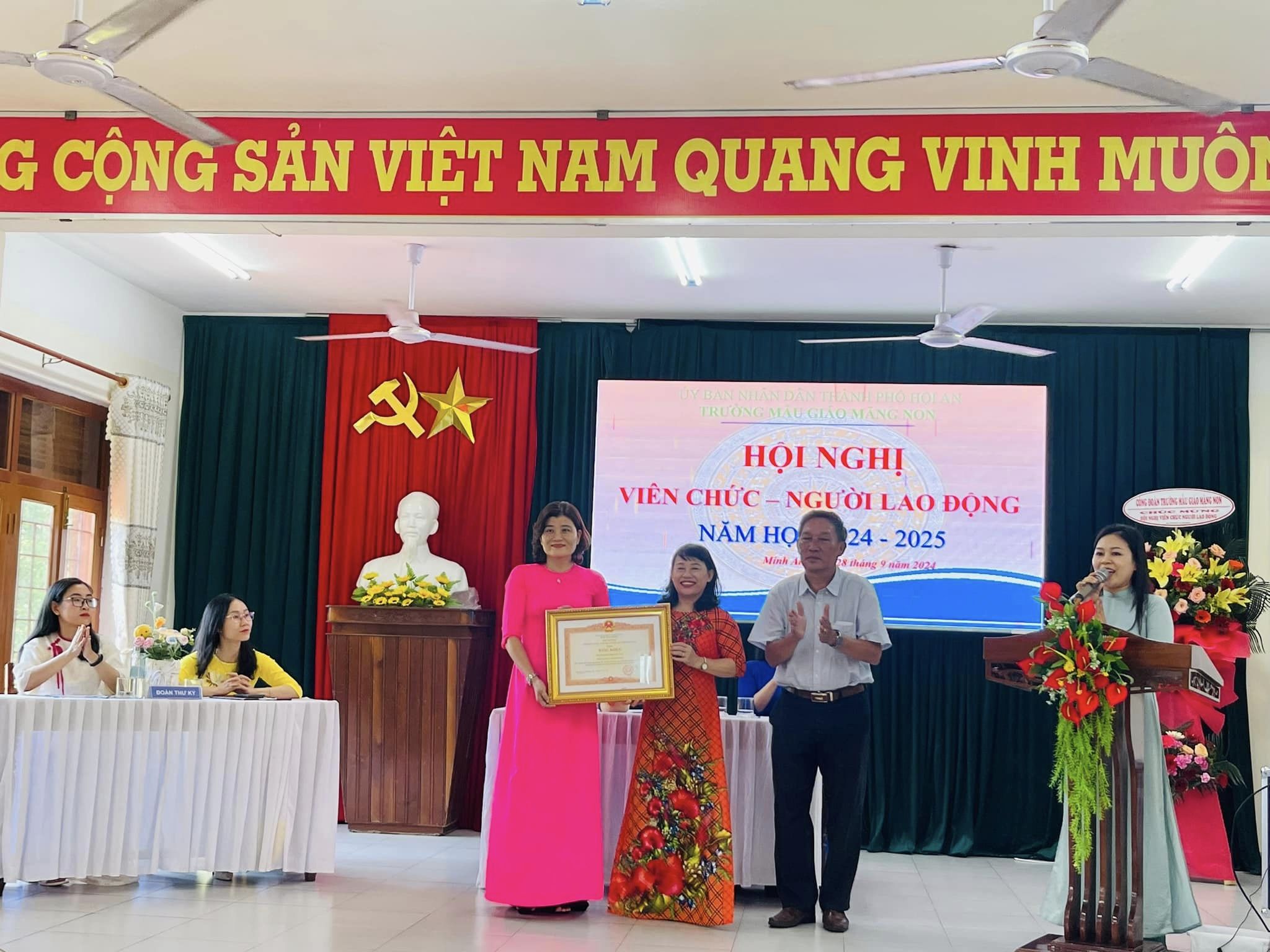 anh tin bai